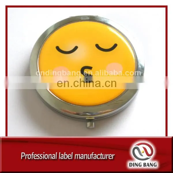 Promotion Cheap China Blue And White Porcelain Style Custom Made Metal Promotion Gift 70mm Epoxy Pocket Mirror