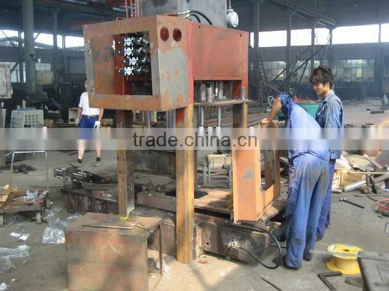 roof and floor tile making machine