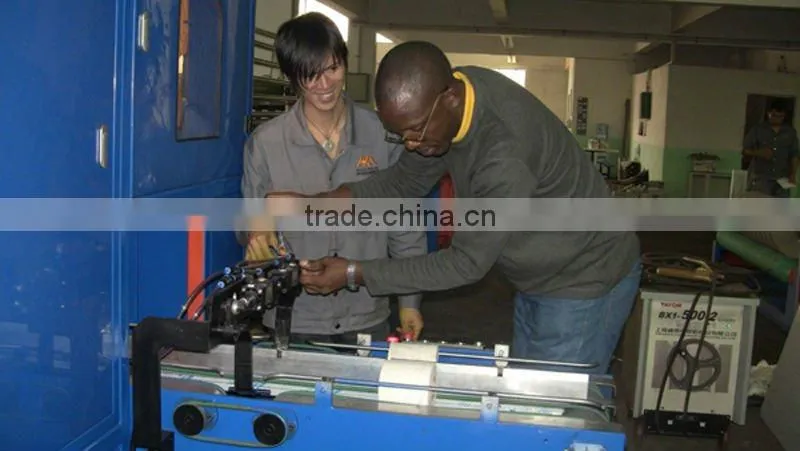 Full-automatic rolled paper cutting machine