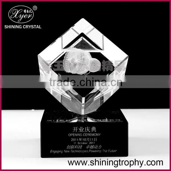 diamond crystal award trophy