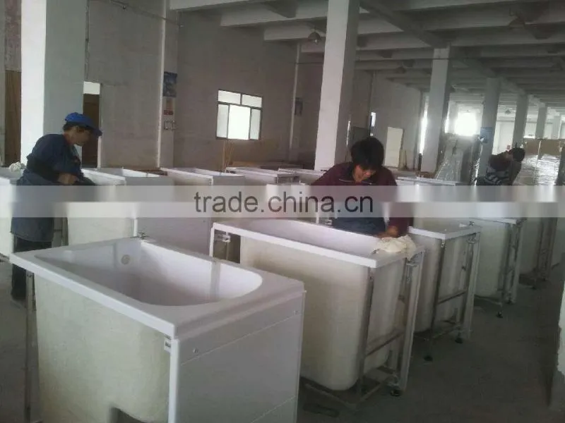 Acrylic Tub for Elderly People