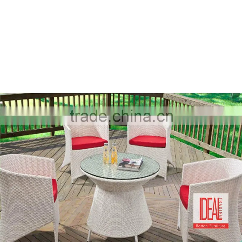 China beach garden table and chair set furniture of rattan