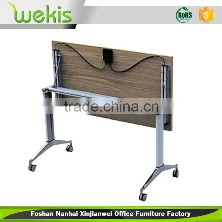 Good Quality Hot Design Luxury Square Folding Table With Wheel