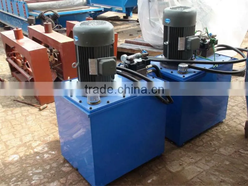 Main tee roll forming machine