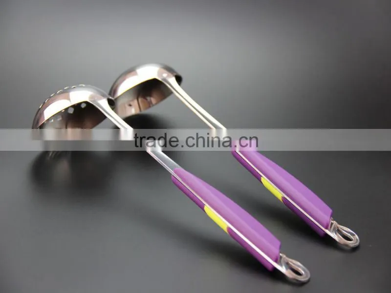 2015 highQuality kitchen tools with plastic color handle kitchen tools/Hot pot spoon/strainer Customizable LOGO 1PCS S26