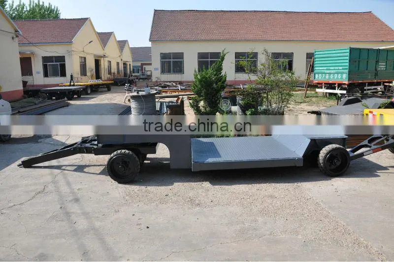 Low Bed Semi Trailer/Heavy Duty Equipment Transport Semi Trailer