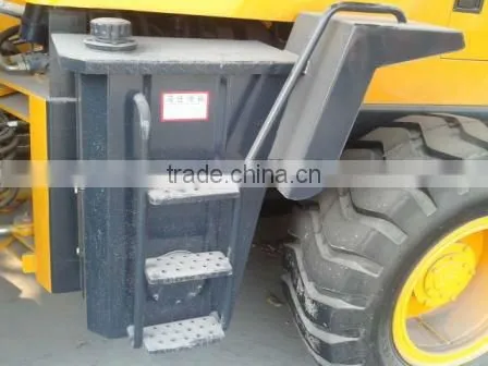 wheel loader