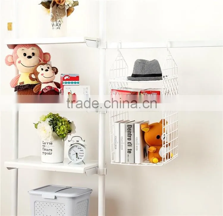 DIY Plastic Hanging Storage Organizer