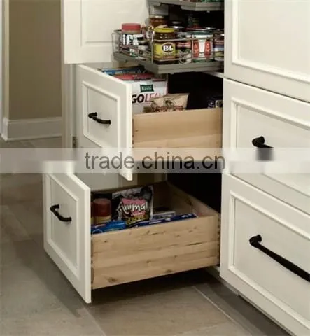 SOLID WOOD DOOR
