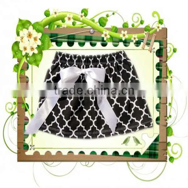 2015wholesale short skirt quatrefoil pattern,kids skirt,baby dress