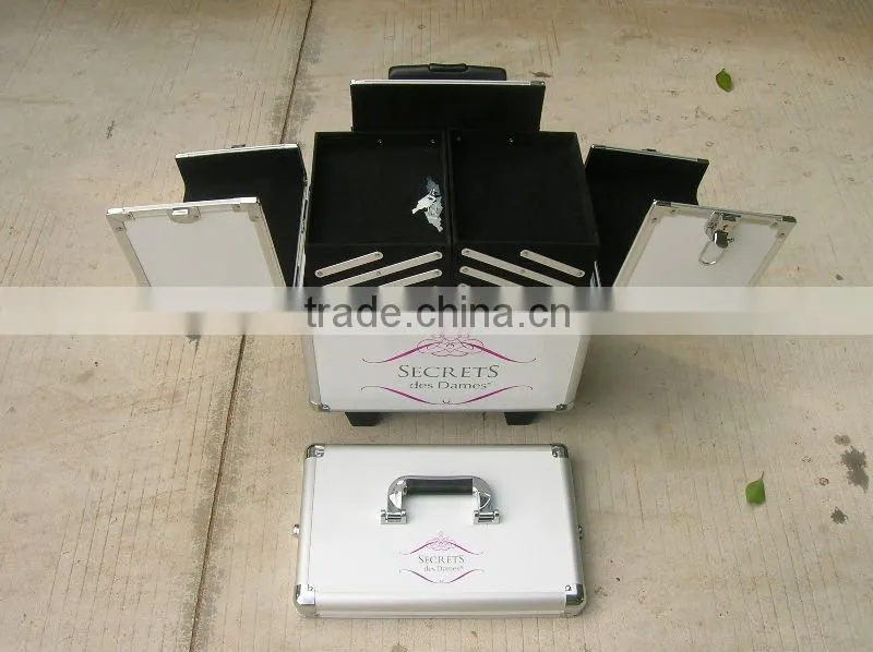 professional pilot aluminum trolley beauty case with new design