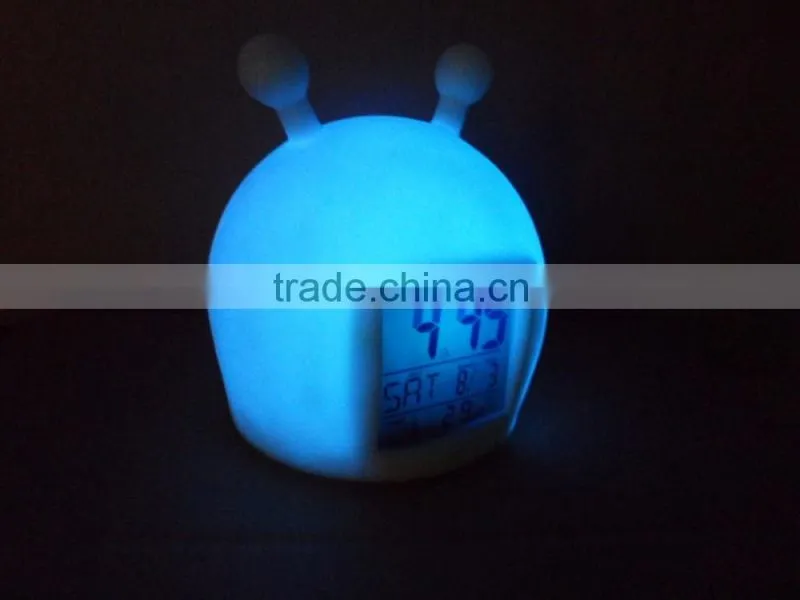 novelty alarm clock display humidity temperature