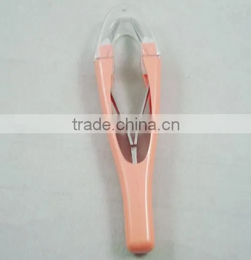 Eyebrow automic tweezers designed as makeup tools