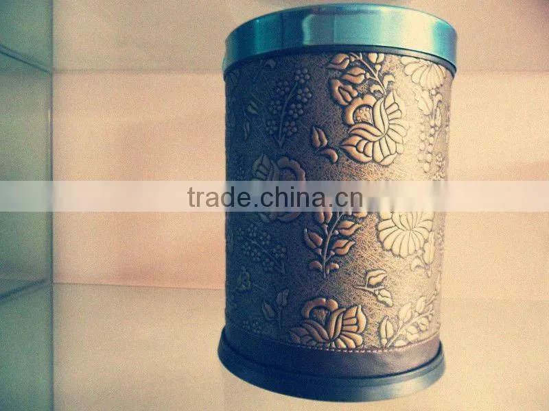 plastic dustbin