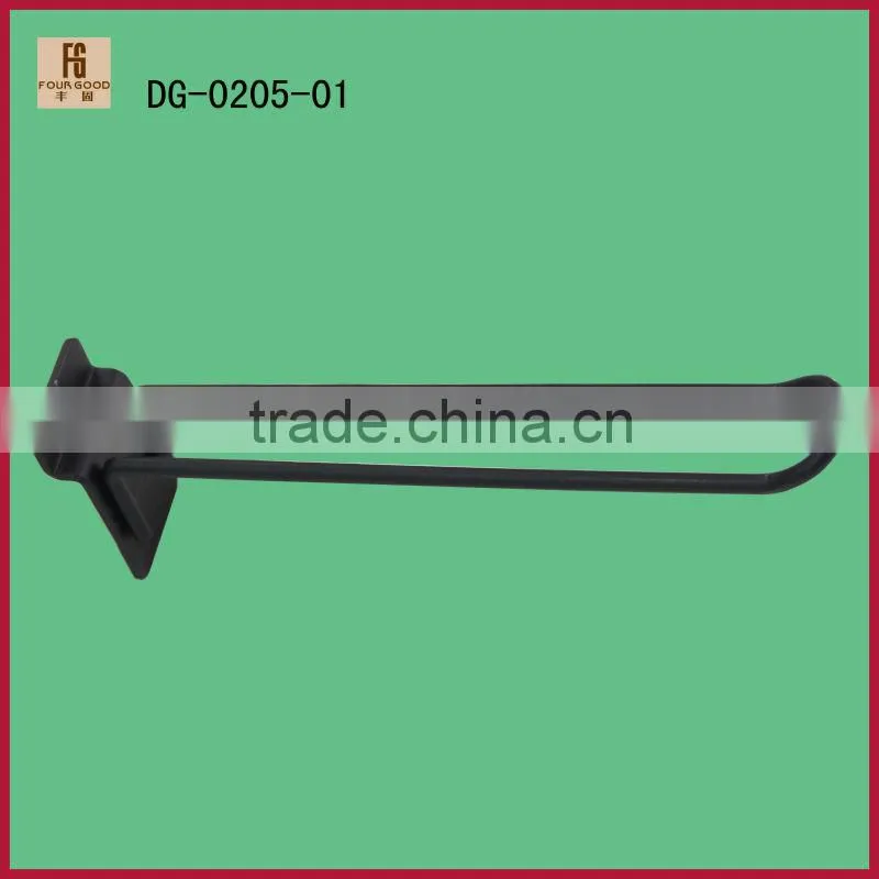 Metal pipe fittings-Three interface fastener