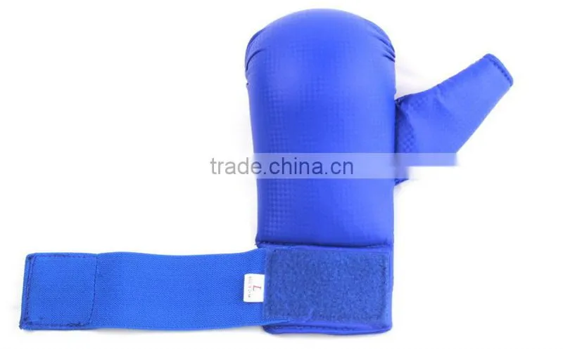 UIWN karate gloves for couples customized