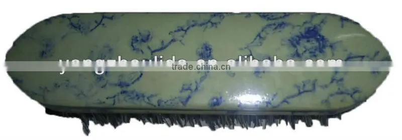 corlorful wooden back horse face brush
