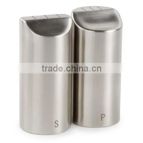 dinner tools spice shaker condiment set
