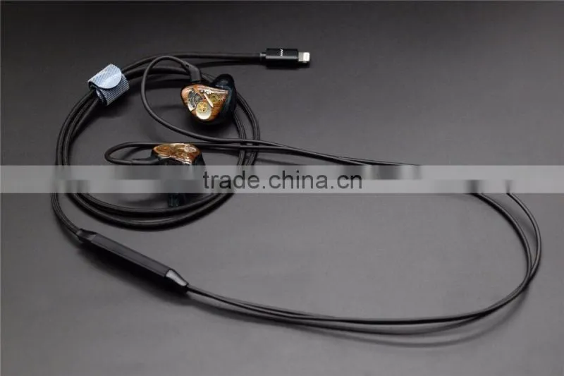 New Arrival High-eng MFI Approval Earphone For iPhone7/7 plus, Wholesale Unique In-ear Headphone Specially For iPhone 7/7Plus