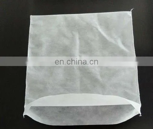 White nonwoven hospital pillow case