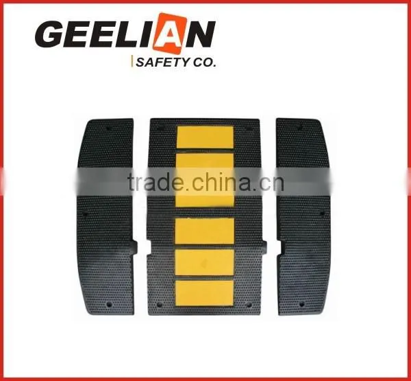 Ultra-portable rubber traffic parking bumper