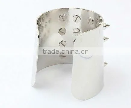 cuff bangle