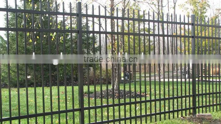 2015 Top-selling outdoor artistic iron gate fence