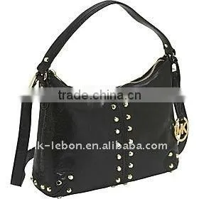 Fashion Medium Messenger
