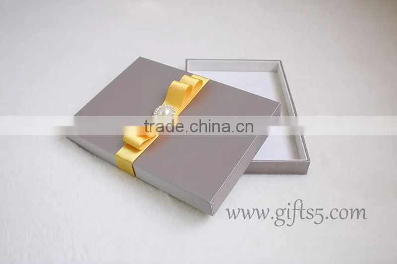 Fancy wedding invitation gift box with ribbon