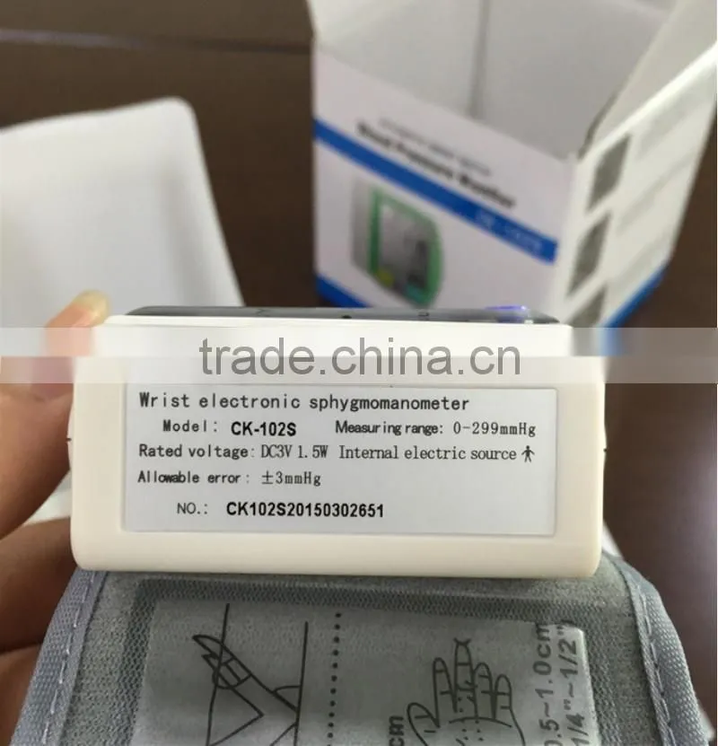 2017 Home Automatic Wrist digital lcd blood pressure monitor watch