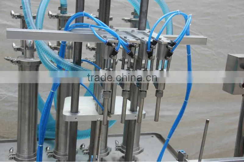 Automatic shower bath and liquid filling machine