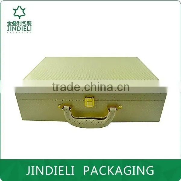 handle beauty makeup cosmetic case with lock