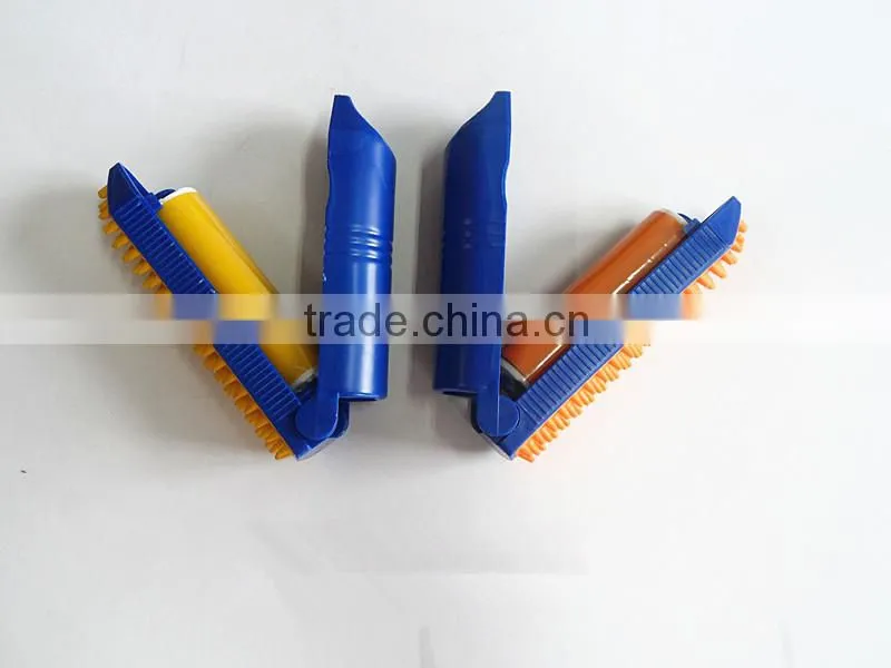 Sticky brush