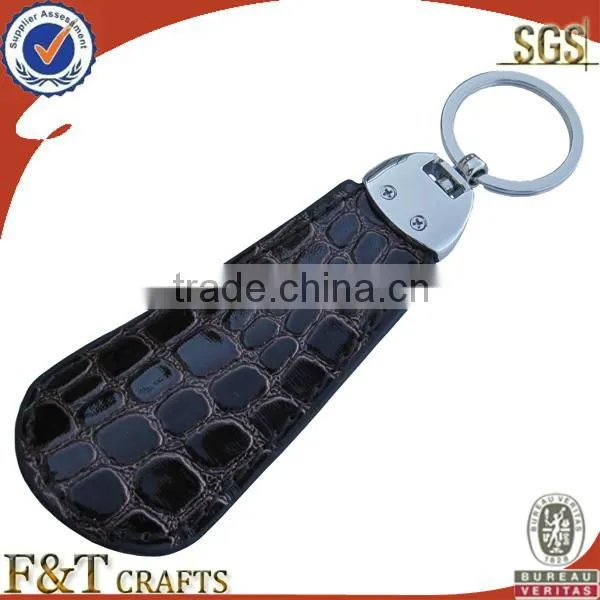 2013 new design promotional cute custom made leather keychains