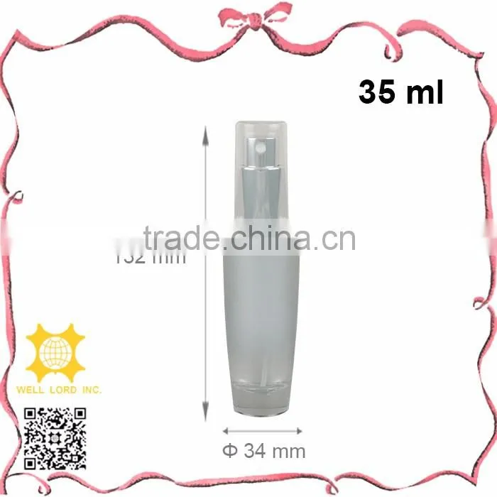 Fashion icon silver spray cosmetic pump sprayer with plastic cap