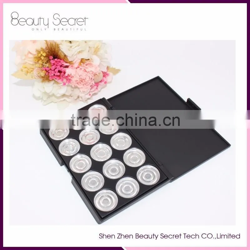 Wholesale Cheap 3/6/12/15/28 Empty wholesale empty eyeshadow compacts