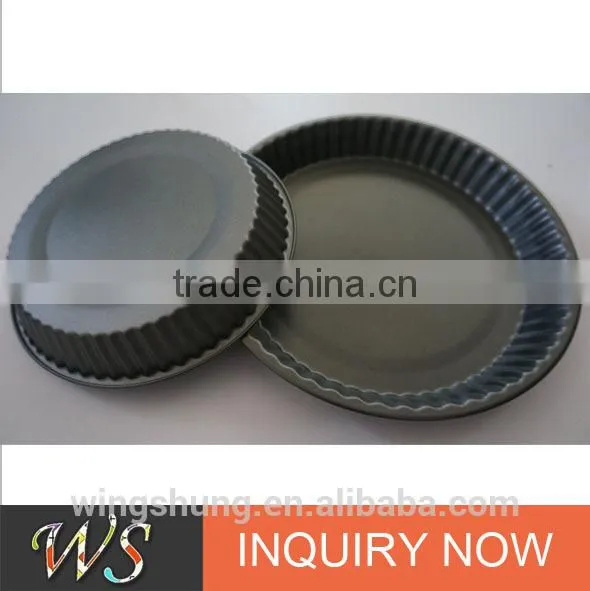 Non-stick Carbon Steel Round Shape Cake Mold Cake Baking Pan