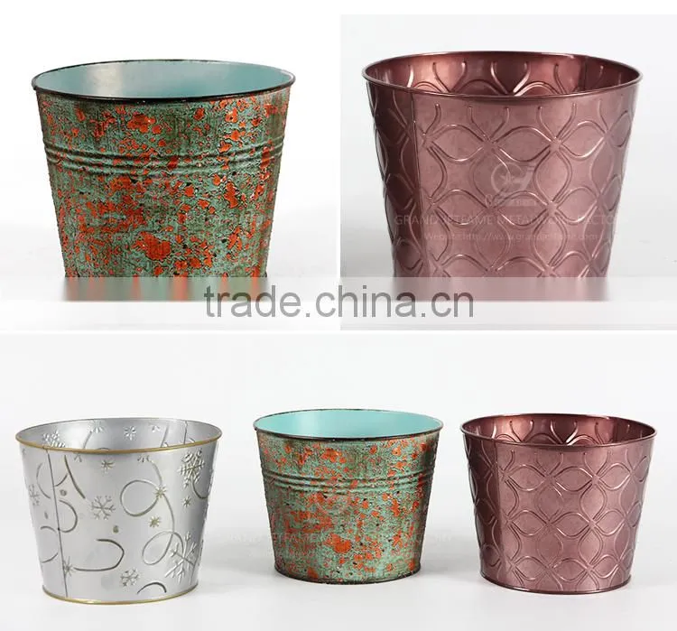Garden galvanized or iron outdoor garden planters flower pot flowers