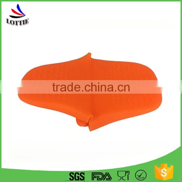 FDA Approved silicone oven mitt Heat Resistant Silicone BBQ Gloves /Safety silicone gloves