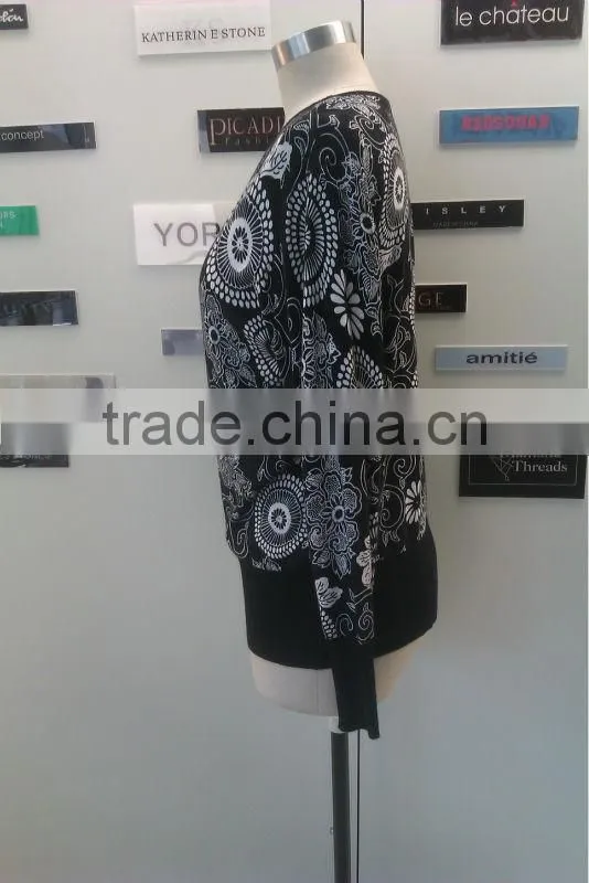 2013 fashion new design printing V-neck knitting viscose lady sweater