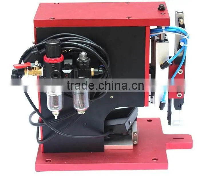 cloth tagging machine