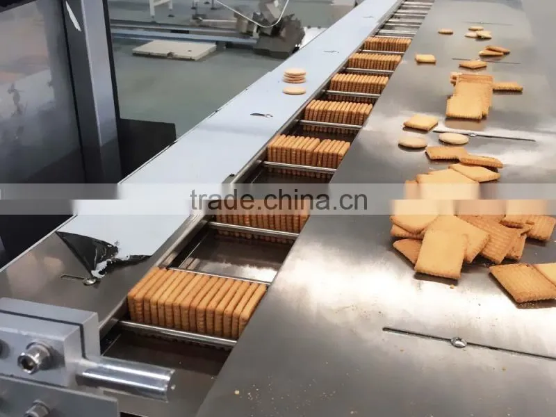 Biscuits on-edge packing machine