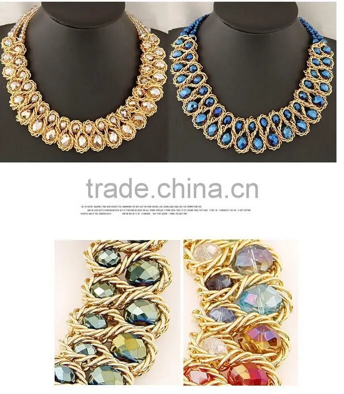 Alibaba China Jewelry Best Selling American Popular Shining Exquisite Crystal Alloy Charm Gold Statement Necklace in Stock