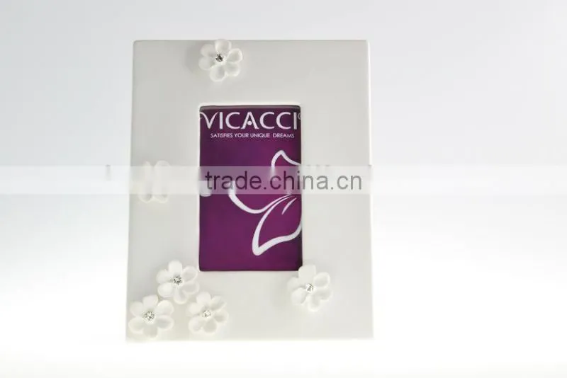 Hot Sale Polyresin Shinny Black And White Photo Frame Made with Swarovski Elements