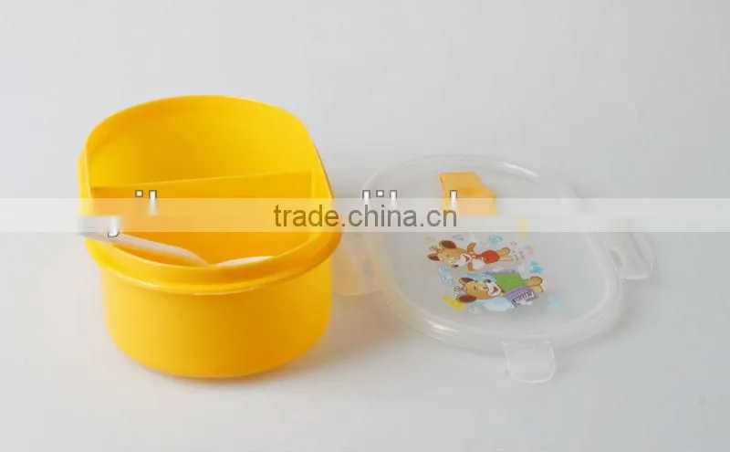 BPA Free Plastic 2 Compartment Lunch Box With Spoon