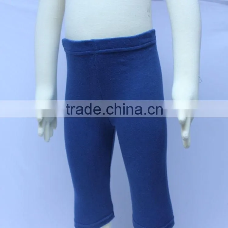 Factory Design Available 0-3 Year-old Cute OEM Knitted Kids Plastic Pants Hangers