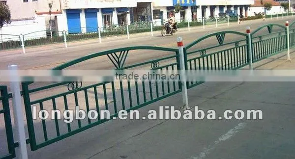 2015 Top-selling hand forged exterior iron fence