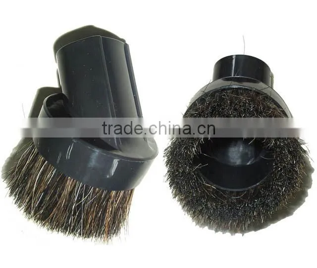 Flexible dusting brush for universal vacuum cleaner brush