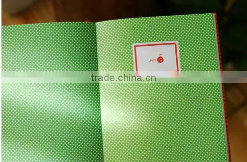 2013 Customized Red And Green Cute Table Calender