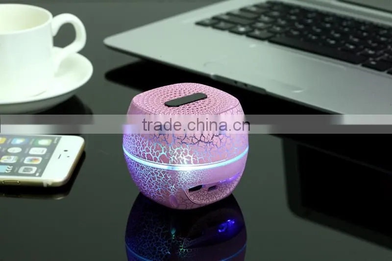 New product crack wireless mini bluetooth speaker with led light
